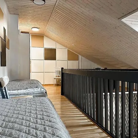 Feriehus Ylaekerran Asunto Parvekkeella Ja Saunalla *